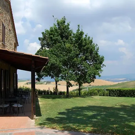 Sleeps 2 Pool Wifi T764920