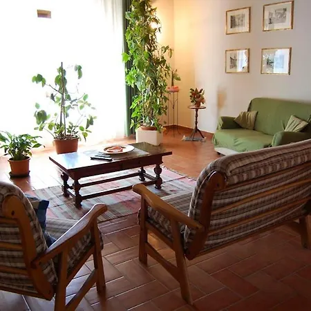 Sleeps 2 Pool Wifi T764920 * Lajatico
