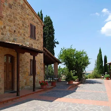 Sleeps 2 Pool Wifi T764920 Lajatico
